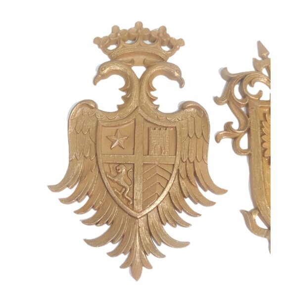 2 Vtg Syroco Decor Knight Coat of Arms Eagle Wall Plaque 7248 & 7249 14.5x9.5" - Picture 2 of 16